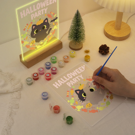 Paint by Number Halloween Lamp - Pumpkin Paws