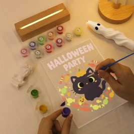 Paint by Number Halloween Lamp - Pumpkin Paws