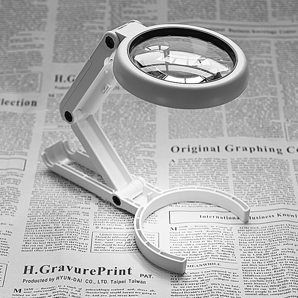 Handheld Magnifying Lamp- Paint by Numbers